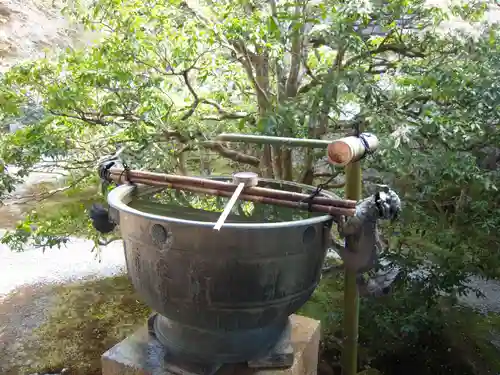 御寺 泉涌寺の手水舎