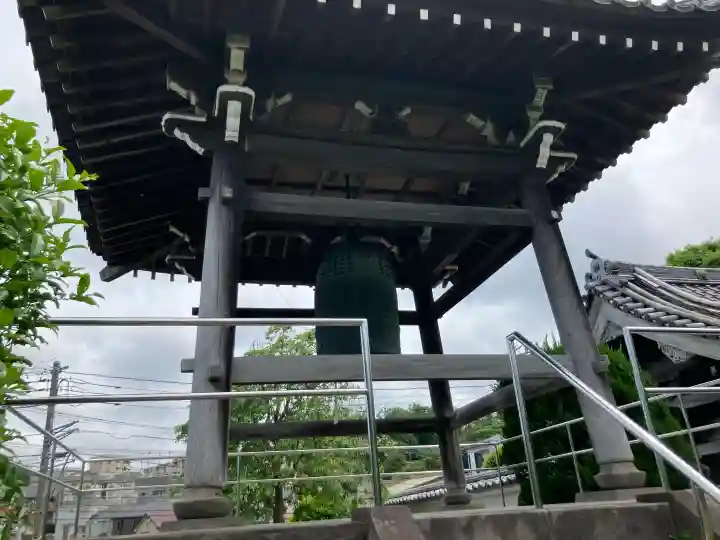 観音寺の{uncategorized: "未分類", other: "その他", undefined: "問題あり", building: "その他建物", grave: "お墓", sacred_gate: "鳥居", guardian: "狛犬", statue: "像", buddha: "仏像", history: "歴史", nature: "自然", garden: "庭園", animal: "動物", pagoda: "塔", temizu: "手水舎", mountain_gate: "山門・神門", sanctuary: "本殿・本堂", subordinate: "末社・摂社", art: "芸術", scenery: "景色", jizo: "地蔵", ema: "絵馬", goshuin: "御朱印", omikuji: "おみくじ", items: "授与品その他", amulet: "お守り", goshuincho: "御朱印帳", eats: "食事", festival: "お祭り", votive_dance: "神楽", shichigosan: "七五三参", wedding: "結婚式", experience: "体験その他", initially: "初詣", around: "周辺", anti_infection: "感染症対策"}