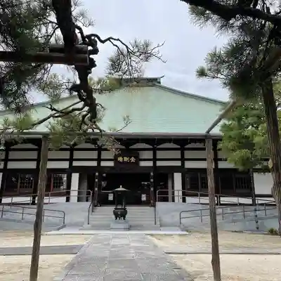 善養寺の本殿・本堂