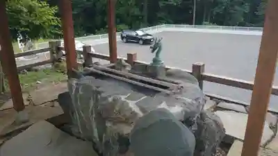 武尊山神宮(大本山武尊教両部)の手水舎