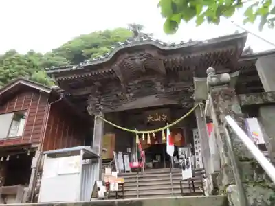 大山寺の本殿・本堂