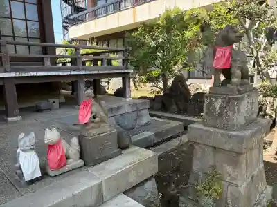 正宗稲荷大明神の{uncategorized: "未分類", other: "その他", undefined: "問題あり", building: "その他建物", grave: "お墓", sacred_gate: "鳥居", guardian: "狛犬", statue: "像", buddha: "仏像", history: "歴史", nature: "自然", garden: "庭園", animal: "動物", pagoda: "塔", temizu: "手水舎", mountain_gate: "山門・神門", sanctuary: "本殿・本堂", subordinate: "末社・摂社", art: "芸術", scenery: "景色", jizo: "地蔵", ema: "絵馬", goshuin: "御朱印", omikuji: "おみくじ", items: "授与品その他", amulet: "お守り", goshuincho: "御朱印帳", eats: "食事", festival: "お祭り", votive_dance: "神楽", shichigosan: "七五三参", wedding: "結婚式", experience: "体験その他", initially: "初詣", around: "周辺", anti_infection: "感染症対策"}