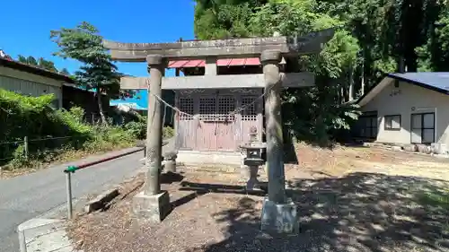 八幡宮の鳥居