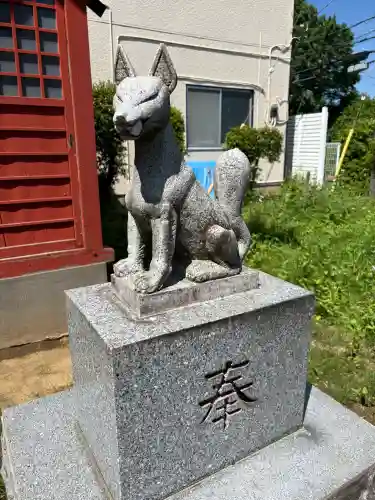 稲荷神社の{uncategorized: "未分類", other: "その他", undefined: "問題あり", building: "その他建物", grave: "お墓", sacred_gate: "鳥居", guardian: "狛犬", statue: "像", buddha: "仏像", history: "歴史", nature: "自然", garden: "庭園", animal: "動物", pagoda: "塔", temizu: "手水舎", mountain_gate: "山門・神門", sanctuary: "本殿・本堂", subordinate: "末社・摂社", art: "芸術", scenery: "景色", jizo: "地蔵", ema: "絵馬", goshuin: "御朱印", omikuji: "おみくじ", items: "授与品その他", amulet: "お守り", goshuincho: "御朱印帳", eats: "食事", festival: "お祭り", votive_dance: "神楽", shichigosan: "七五三参", wedding: "結婚式", experience: "体験その他", initially: "初詣", around: "周辺", anti_infection: "感染症対策"}