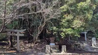 生石八幡神社の末社・摂社