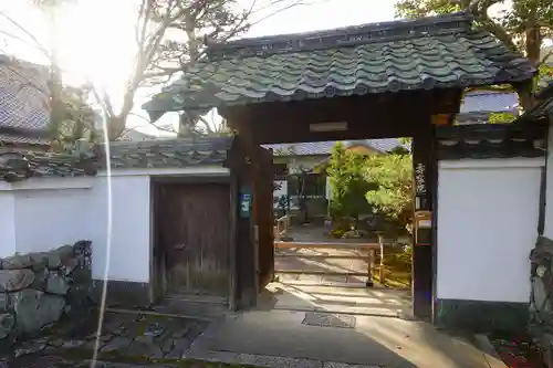 寿寧院の山門・神門