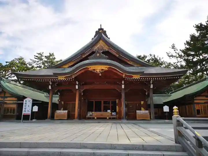 新潟縣護國神社の本殿・本堂