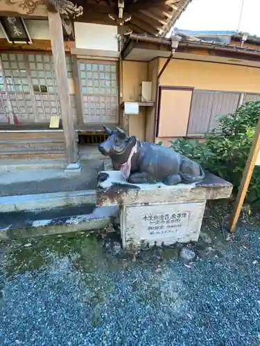 大日寺の像