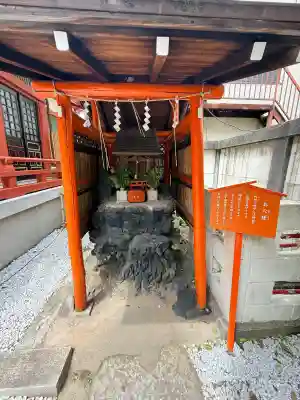 吉原神社の{uncategorized: "未分類", other: "その他", undefined: "問題あり", building: "その他建物", grave: "お墓", sacred_gate: "鳥居", guardian: "狛犬", statue: "像", buddha: "仏像", history: "歴史", nature: "自然", garden: "庭園", animal: "動物", pagoda: "塔", temizu: "手水舎", mountain_gate: "山門・神門", sanctuary: "本殿・本堂", subordinate: "末社・摂社", art: "芸術", scenery: "景色", jizo: "地蔵", ema: "絵馬", goshuin: "御朱印", omikuji: "おみくじ", items: "授与品その他", amulet: "お守り", goshuincho: "御朱印帳", eats: "食事", festival: "お祭り", votive_dance: "神楽", shichigosan: "七五三参", wedding: "結婚式", experience: "体験その他", initially: "初詣", around: "周辺", anti_infection: "感染症対策"}