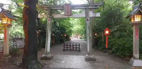 冠稲荷神社の鳥居