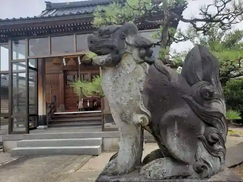 熊野神社の狛犬