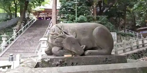 枚岡神社の狛犬