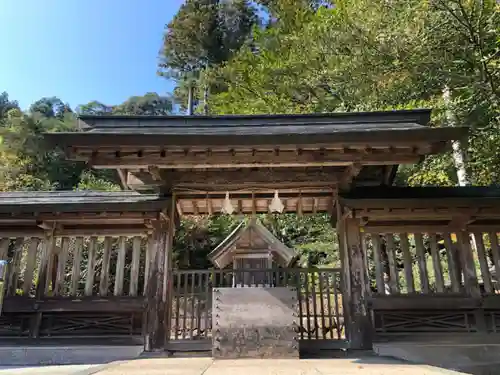 熊野大社の末社・摂社