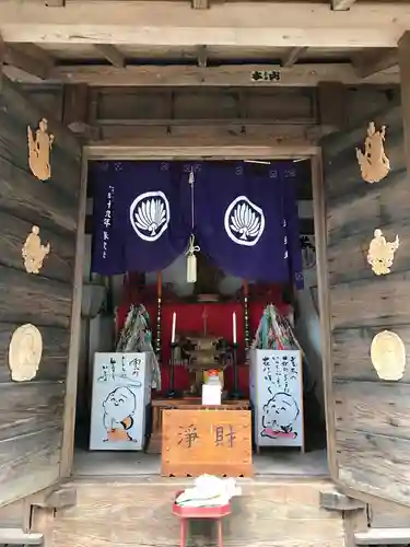 乾徳寺の本殿