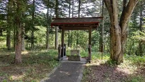 大勝神社の手水