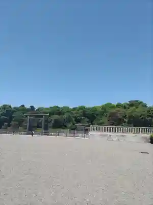 神武天皇陵（畝傍山東北陵）(奈良県)