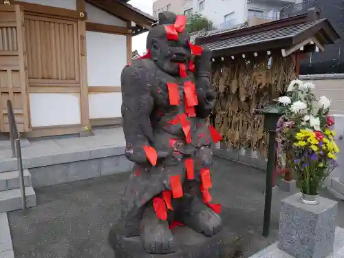 東覚寺の像