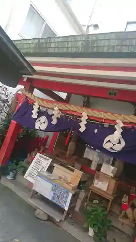 讃岐小白稲荷神社の本殿・本堂