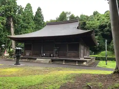 中山寺の本殿