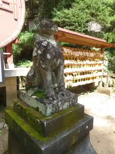 聖神社の狛犬