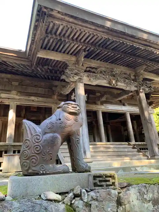 黒石寺の狛犬