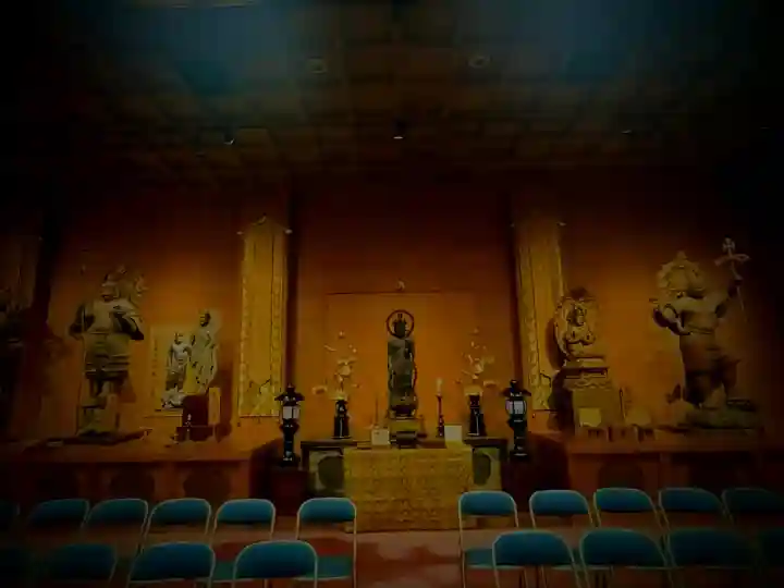 道成寺の{uncategorized: "未分類", other: "その他", undefined: "問題あり", building: "その他建物", grave: "お墓", sacred_gate: "鳥居", guardian: "狛犬", statue: "像", buddha: "仏像", history: "歴史", nature: "自然", garden: "庭園", animal: "動物", pagoda: "塔", temizu: "手水舎", mountain_gate: "山門・神門", sanctuary: "本殿・本堂", subordinate: "末社・摂社", art: "芸術", scenery: "景色", jizo: "地蔵", ema: "絵馬", goshuin: "御朱印", omikuji: "おみくじ", items: "授与品その他", amulet: "お守り", goshuincho: "御朱印帳", eats: "食事", festival: "お祭り", votive_dance: "神楽", shichigosan: "七五三参", wedding: "結婚式", experience: "体験その他", initially: "初詣", around: "周辺", anti_infection: "感染症対策"}