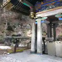 瀧尾神社(日光二荒山神社別宮)の{uncategorized: "未分類", other: "その他", undefined: "問題あり", building: "その他建物", grave: "お墓", sacred_gate: "鳥居", guardian: "狛犬", statue: "像", buddha: "仏像", history: "歴史", nature: "自然", garden: "庭園", animal: "動物", pagoda: "塔", temizu: "手水舎", mountain_gate: "山門・神門", sanctuary: "本殿・本堂", subordinate: "末社・摂社", art: "芸術", scenery: "景色", jizo: "地蔵", ema: "絵馬", goshuin: "御朱印", omikuji: "おみくじ", items: "授与品その他", amulet: "お守り", goshuincho: "御朱印帳", eats: "食事", festival: "お祭り", votive_dance: "神楽", shichigosan: "七五三参", wedding: "結婚式", experience: "体験その他", initially: "初詣", around: "周辺", anti_infection: "感染症対策"}