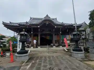 無量寺の本殿・本堂