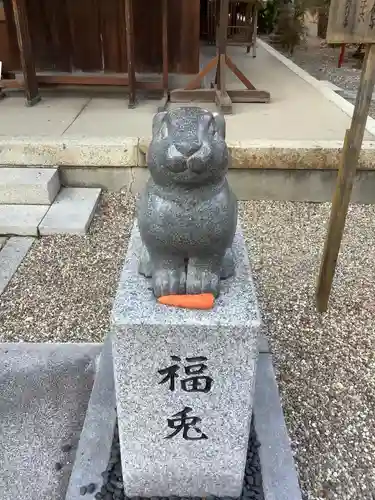 三輪神社の狛犬