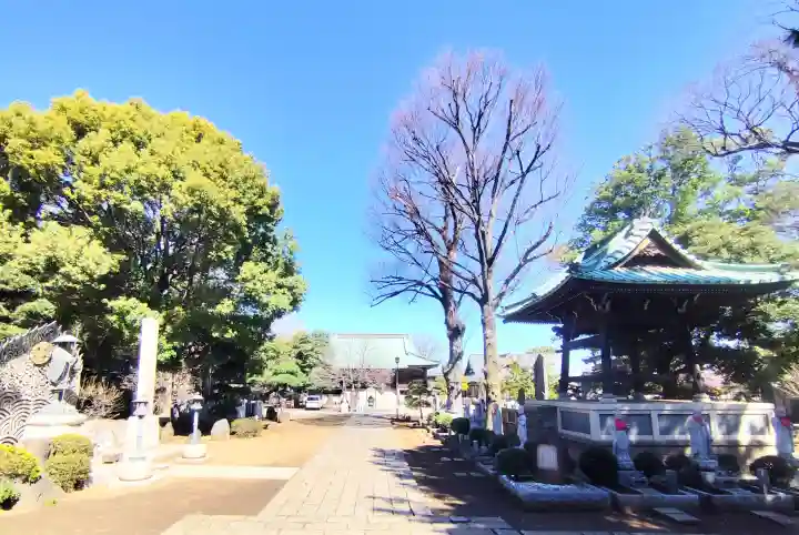 長命寺の{uncategorized: "未分類", other: "その他", undefined: "問題あり", building: "その他建物", grave: "お墓", sacred_gate: "鳥居", guardian: "狛犬", statue: "像", buddha: "仏像", history: "歴史", nature: "自然", garden: "庭園", animal: "動物", pagoda: "塔", temizu: "手水舎", mountain_gate: "山門・神門", sanctuary: "本殿・本堂", subordinate: "末社・摂社", art: "芸術", scenery: "景色", jizo: "地蔵", ema: "絵馬", goshuin: "御朱印", omikuji: "おみくじ", items: "授与品その他", amulet: "お守り", goshuincho: "御朱印帳", eats: "食事", festival: "お祭り", votive_dance: "神楽", shichigosan: "七五三参", wedding: "結婚式", experience: "体験その他", initially: "初詣", around: "周辺", anti_infection: "感染症対策"}