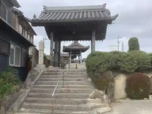 光明山 安徳寺の山門