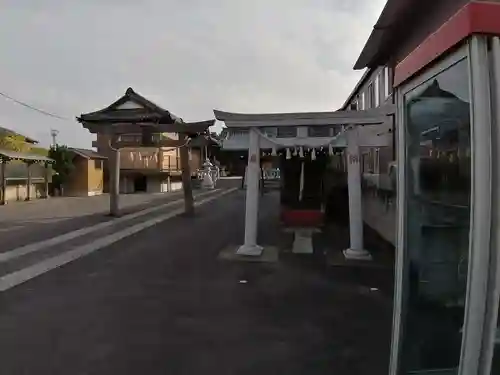 水神社の鳥居