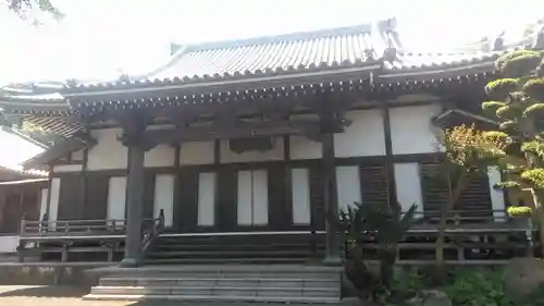 玉泉寺の本殿・本堂