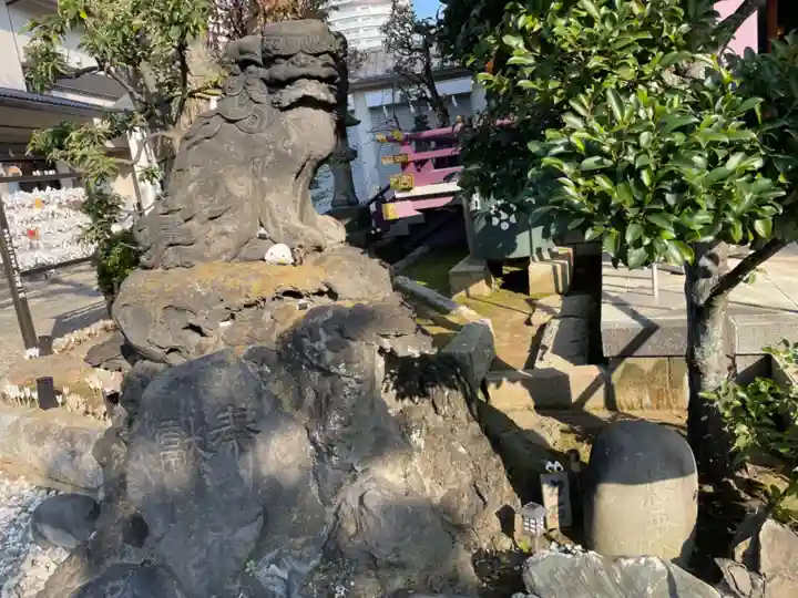 高木神社の狛犬