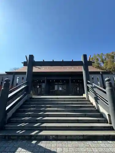 高﨑神社の{uncategorized: "未分類", other: "その他", undefined: "問題あり", building: "その他建物", grave: "お墓", sacred_gate: "鳥居", guardian: "狛犬", statue: "像", buddha: "仏像", history: "歴史", nature: "自然", garden: "庭園", animal: "動物", pagoda: "塔", temizu: "手水舎", mountain_gate: "山門・神門", sanctuary: "本殿・本堂", subordinate: "末社・摂社", art: "芸術", scenery: "景色", jizo: "地蔵", ema: "絵馬", goshuin: "御朱印", omikuji: "おみくじ", items: "授与品その他", amulet: "お守り", goshuincho: "御朱印帳", eats: "食事", festival: "お祭り", votive_dance: "神楽", shichigosan: "七五三参", wedding: "結婚式", experience: "体験その他", initially: "初詣", around: "周辺", anti_infection: "感染症対策"}