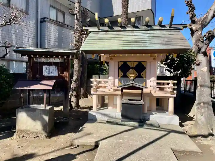 椿神社の{uncategorized: "未分類", other: "その他", undefined: "問題あり", building: "その他建物", grave: "お墓", sacred_gate: "鳥居", guardian: "狛犬", statue: "像", buddha: "仏像", history: "歴史", nature: "自然", garden: "庭園", animal: "動物", pagoda: "塔", temizu: "手水舎", mountain_gate: "山門・神門", sanctuary: "本殿・本堂", subordinate: "末社・摂社", art: "芸術", scenery: "景色", jizo: "地蔵", ema: "絵馬", goshuin: "御朱印", omikuji: "おみくじ", items: "授与品その他", amulet: "お守り", goshuincho: "御朱印帳", eats: "食事", festival: "お祭り", votive_dance: "神楽", shichigosan: "七五三参", wedding: "結婚式", experience: "体験その他", initially: "初詣", around: "周辺", anti_infection: "感染症対策"}