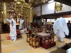 法源寺の本殿