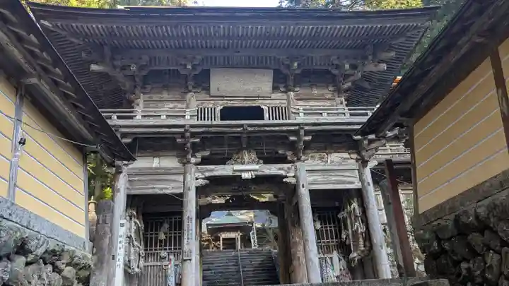 横蔵寺(岐阜県)