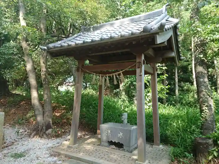 本宮神社の手水舎