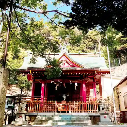 若宮八幡宮の本殿・本堂