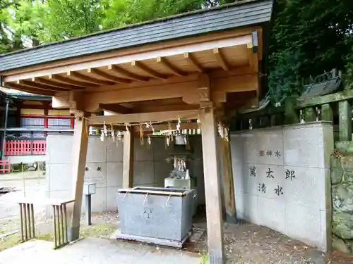 八幡朝見神社の手水舎