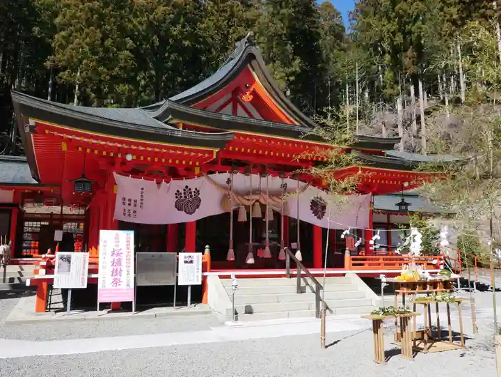 金櫻神社の本殿・本堂
