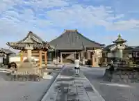 光明寺の本殿・本堂