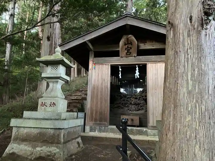 河口浅間神社の末社・摂社