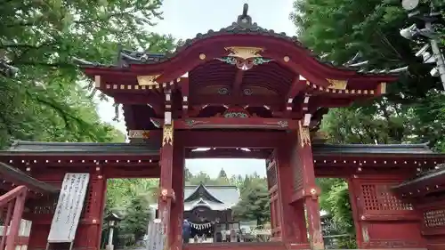 秩父神社の山門