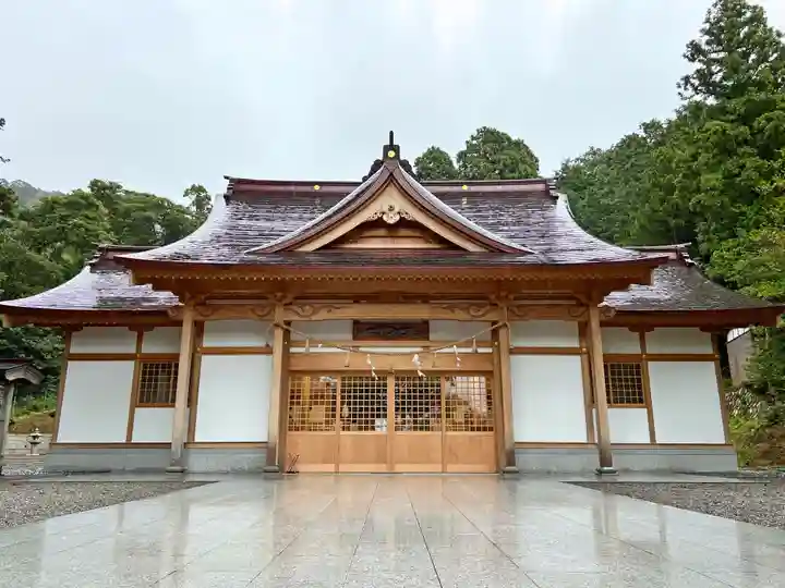 彌美神社の本殿・本堂