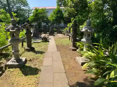 源光寺（回向院市川別院）の{uncategorized: "未分類", other: "その他", undefined: "問題あり", building: "その他建物", grave: "お墓", sacred_gate: "鳥居", guardian: "狛犬", statue: "像", buddha: "仏像", history: "歴史", nature: "自然", garden: "庭園", animal: "動物", pagoda: "塔", temizu: "手水舎", mountain_gate: "山門・神門", sanctuary: "本殿・本堂", subordinate: "末社・摂社", art: "芸術", scenery: "景色", jizo: "地蔵", ema: "絵馬", goshuin: "御朱印", omikuji: "おみくじ", items: "授与品その他", amulet: "お守り", goshuincho: "御朱印帳", eats: "食事", festival: "お祭り", votive_dance: "神楽", shichigosan: "七五三参", wedding: "結婚式", experience: "体験その他", initially: "初詣", around: "周辺", anti_infection: "感染症対策"}