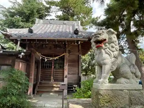 胡録神社の狛犬