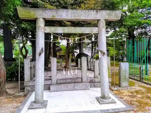 本刈谷神社の鳥居