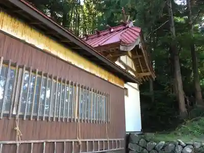 八幡神社の本殿・本堂